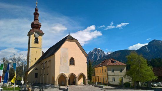 la Chiesa dei Santi Pietro e Paolo