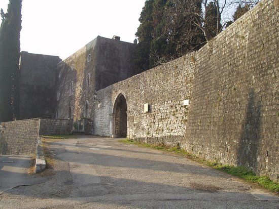 Castel d'Aviano