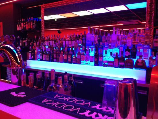 Be Happy Disco Bar