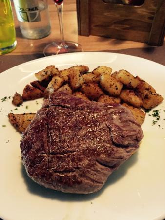 Enoteca Ristorante la Cantina